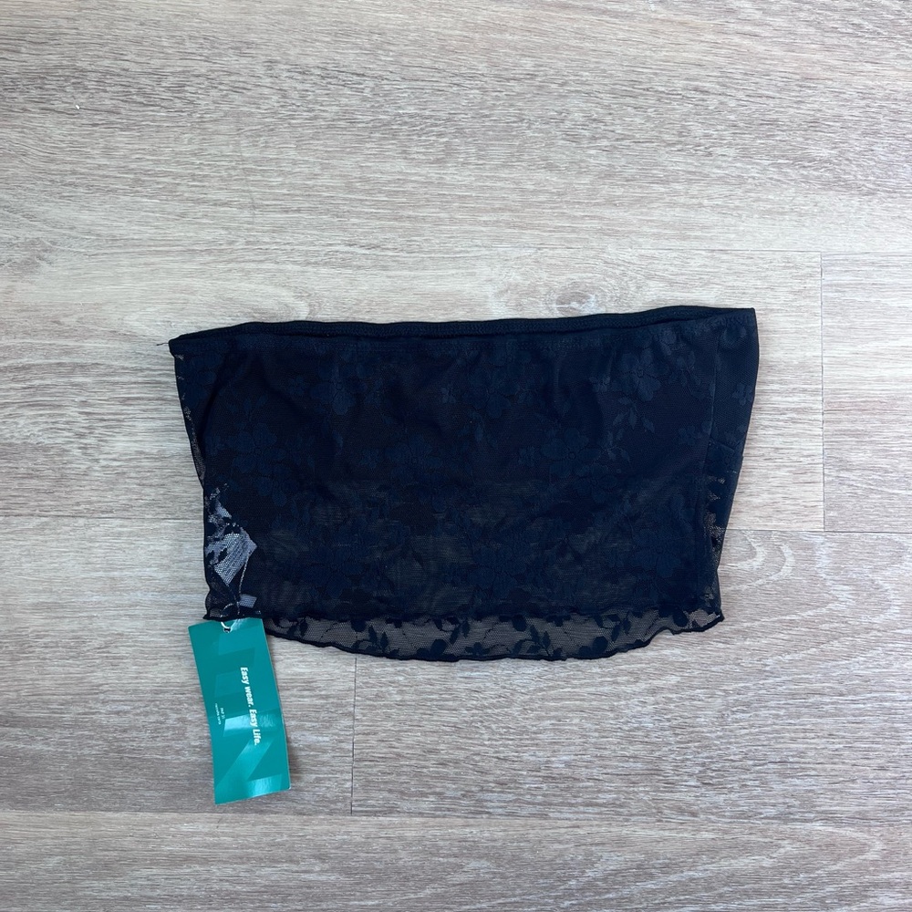Lace crop top - Picture 3 of 3